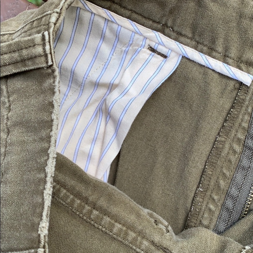 Fossil| Olive Green Shorts - Picture 7 of 7